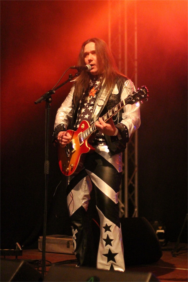 Stacks Image 1161721